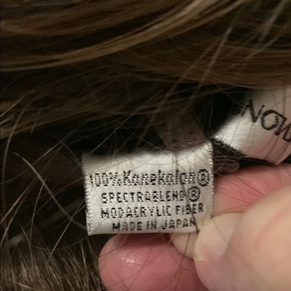 Revlon Brown Layered Hair with Sleek Face-Framing Layers - Picture 10 of 12